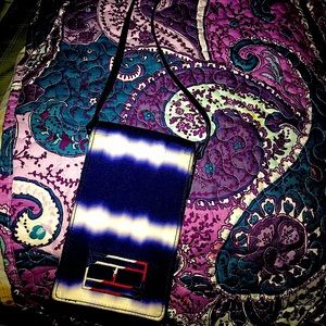 Over the shoulder wallet